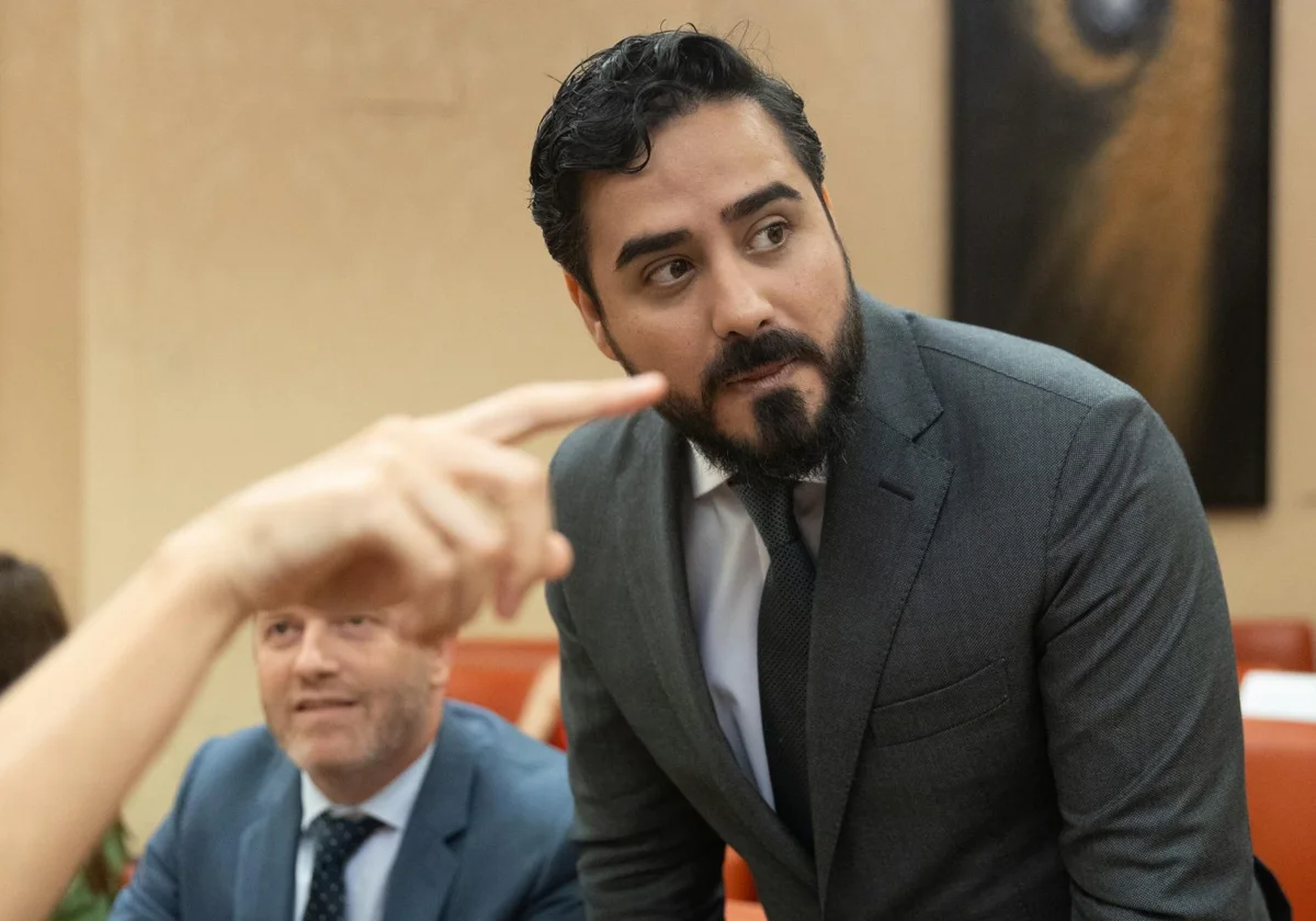 Encabezado: Alvise Pérez